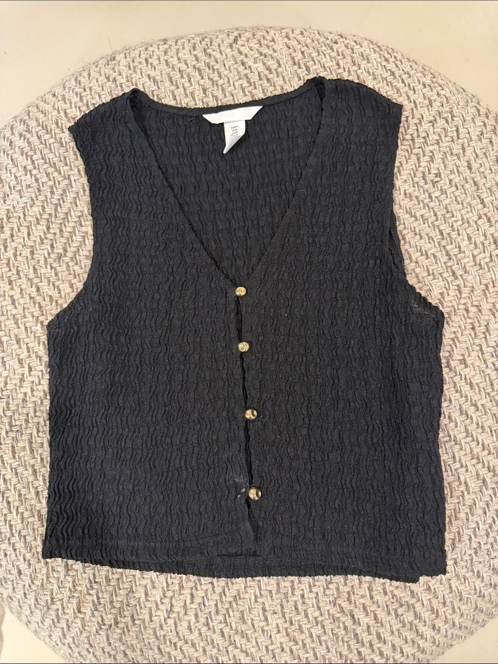 H&M Black Textured V-Neck Tank with Gold Buttons- M H&M Black Textured V-Neck Tank with Gold Buttons- M