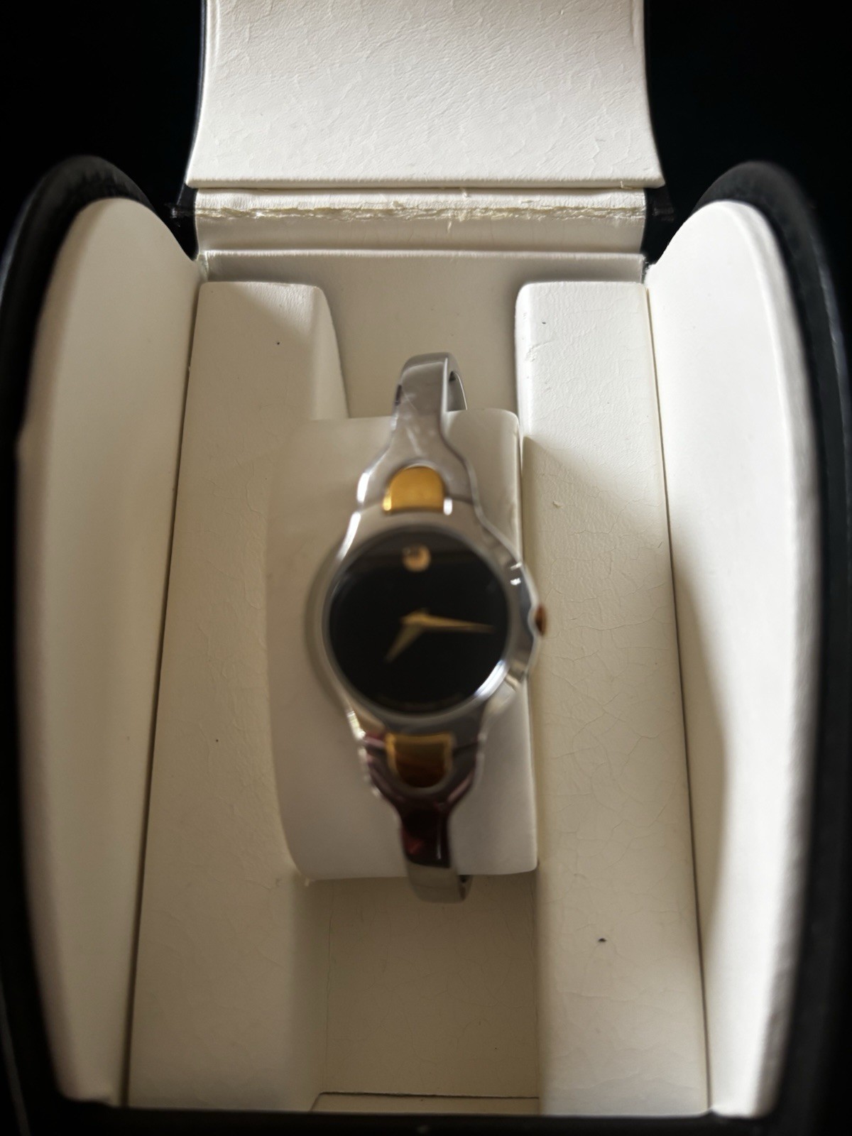 Movado Kara Women\'s Wristwatch - 0605248 Movado Kara Women\'s Wristwatch - 0605248