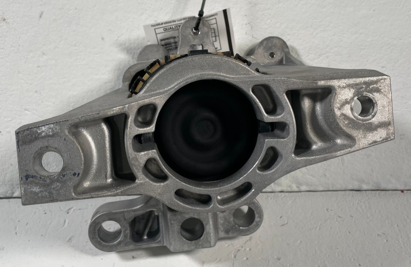 2024-2026 CHEVROLET TRAX ENVISTA FRONT RIGHT ENGINE MOTOR MOUNT SUPPORT # 115410