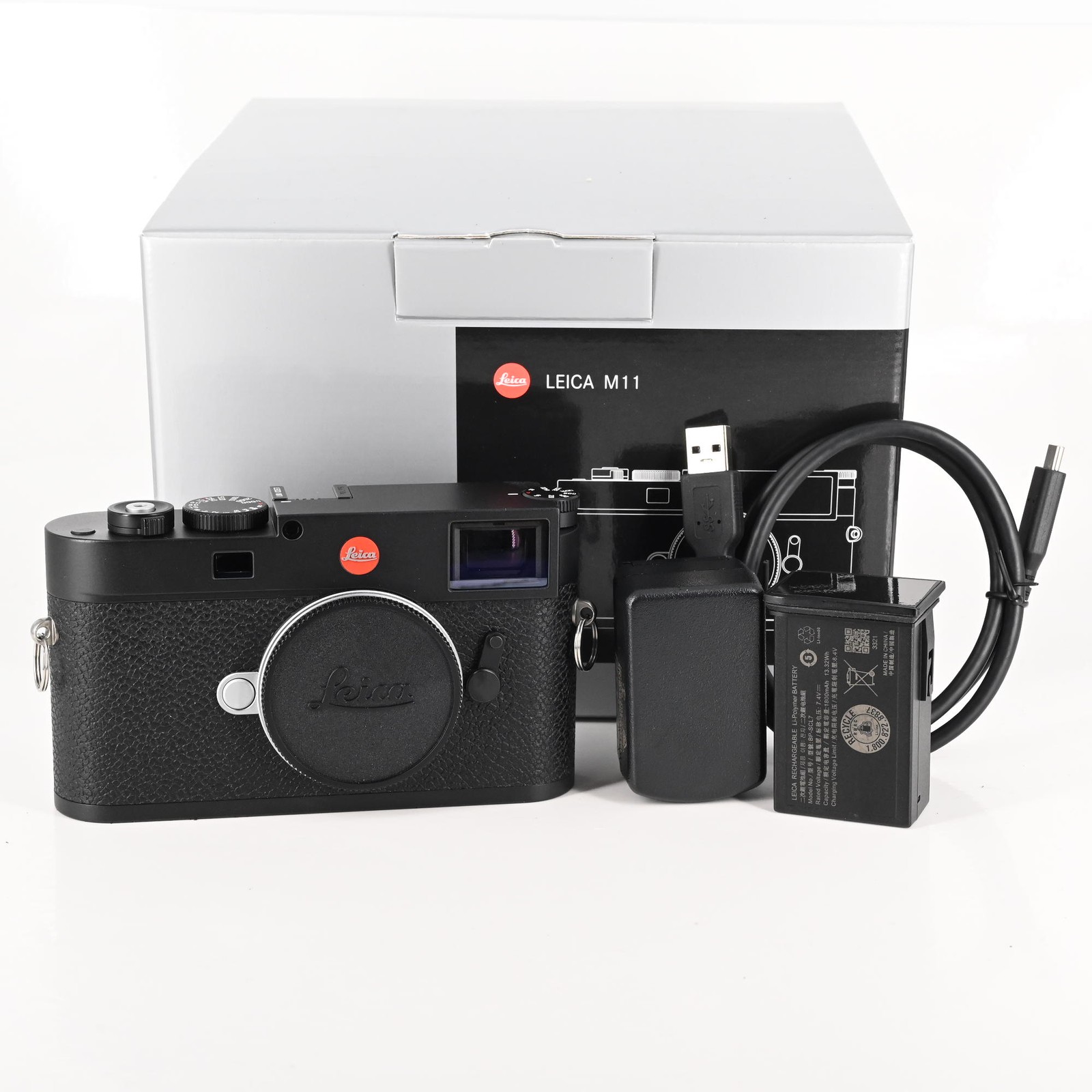 Leica 20200 M11 Type 2416 60MP Digital Rangefinder Camera Body Black #106 Leica 20200 M11 Type 2416 60MP Digital Rangefinder Camera Body Black #106