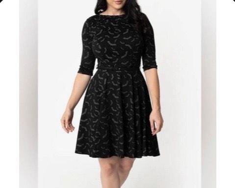 Unique Vintage Stephanie Bat Print Dress Sz XS/2 Black Halloween Goth Whimsical Unique Vintage Stephanie Bat Print Dress Sz XS/2 Black Halloween Goth Whimsical