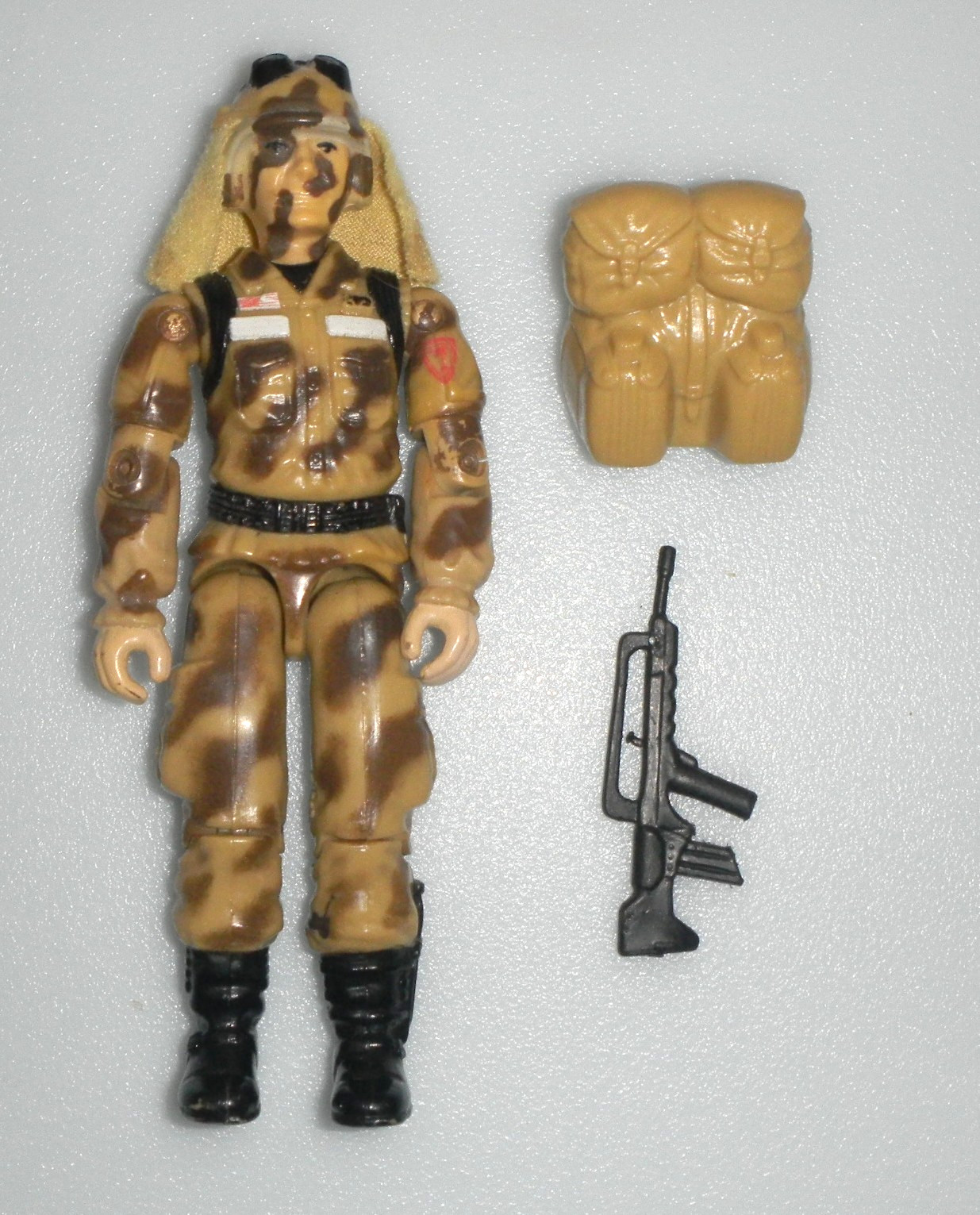 Vintage 1985 Dusty & Accessories G.I. GI Joe 99% Complete Figure 3.75 ARAH Lot