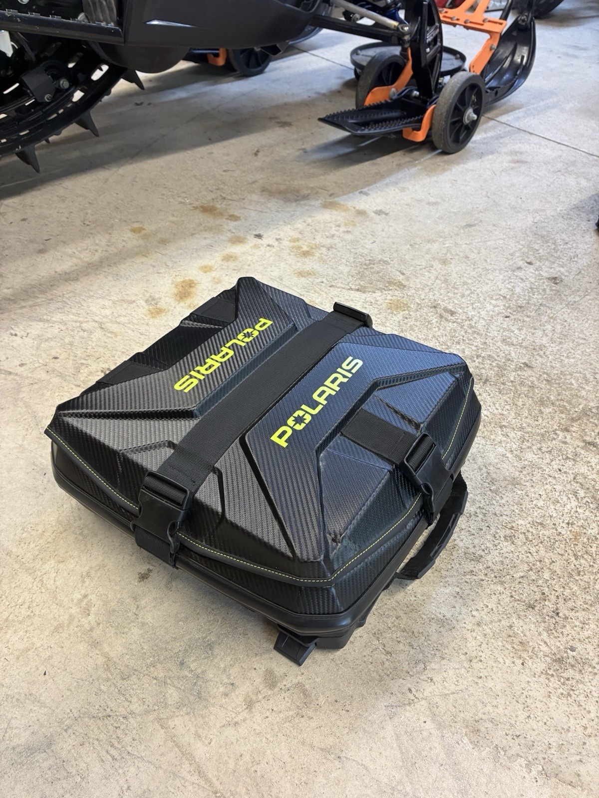 Polaris Snowmobile Tunnel Bag Polaris Snowmobile Tunnel Bag