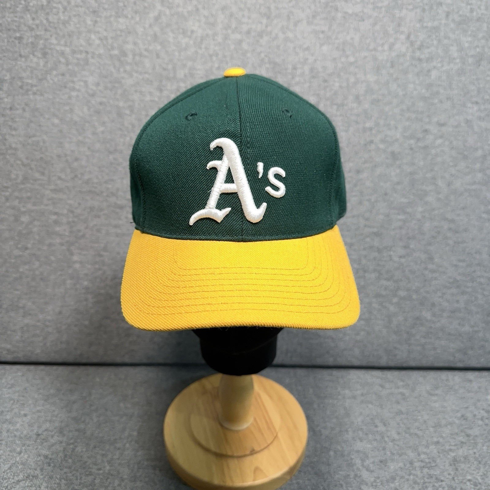 Vintage Oakland A's  Athletics, Green, Yellow, Snapback, Hat Cap