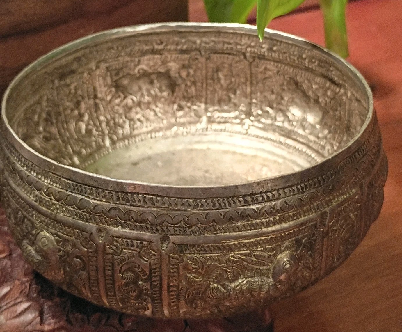 Antique Bowl Burmese Repousse Thabeik Zodiac Jataka Mythology Raised Relief 72g