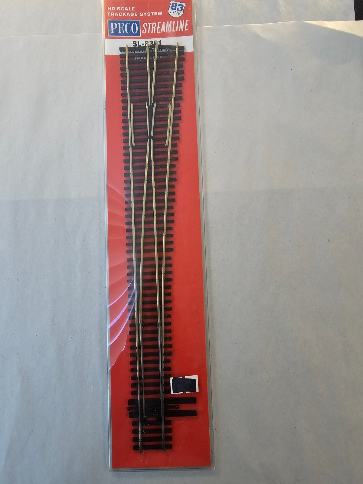 Peco SL-8381 - #8 Right Hand Turnout-sealed