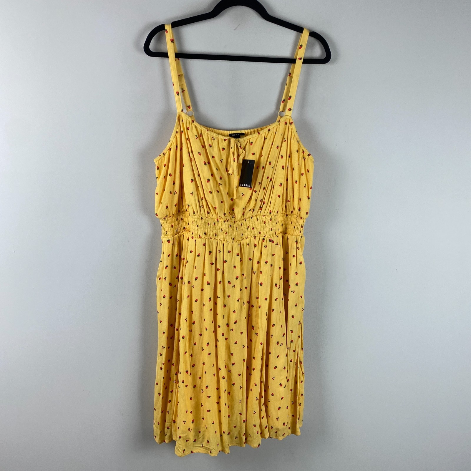 Torrid Mini Gauze Smocked Waist Dress Size 1X Yellow Strawberry Print Pockets