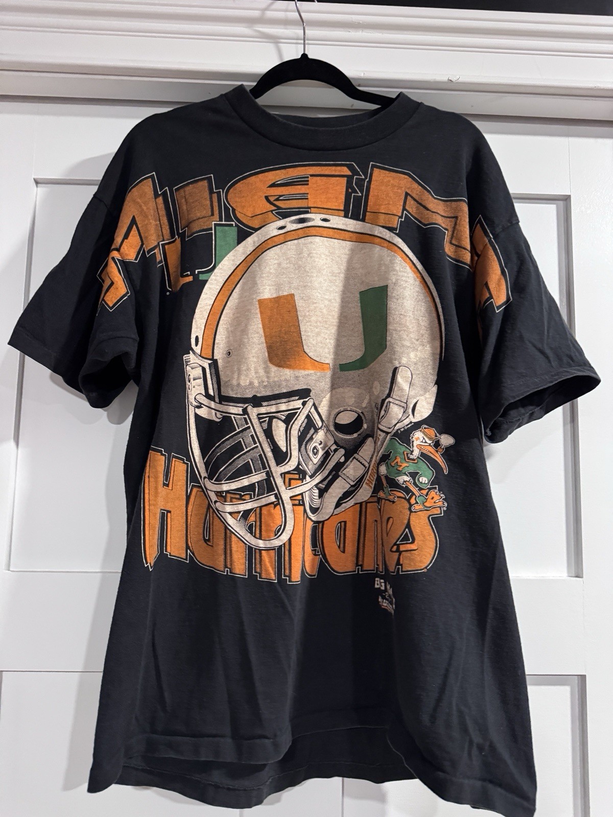 Vtg Big Hats Waldron Sports Miami Hurricanes Mens T-Shirt XL Vtg Big Hats Waldron Sports Miami Hurricanes Mens T-Shirt XL