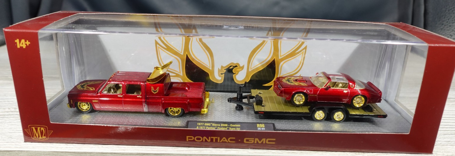 M2 Machines 1977 GMC Sierra 3500 & 1977 Pontiac Firebird Trans Am CHASE 1/64