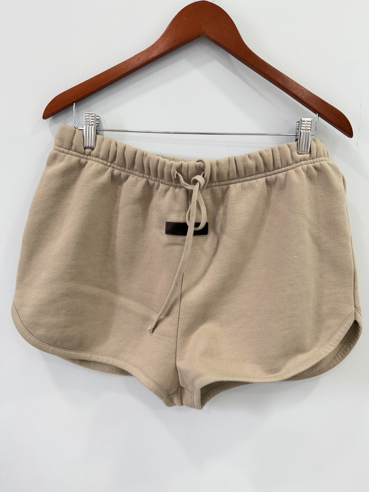 Fear of God Essentials Women\'s Fleece Lounge Shorts Tan Sand Taupe XL High Rise 
