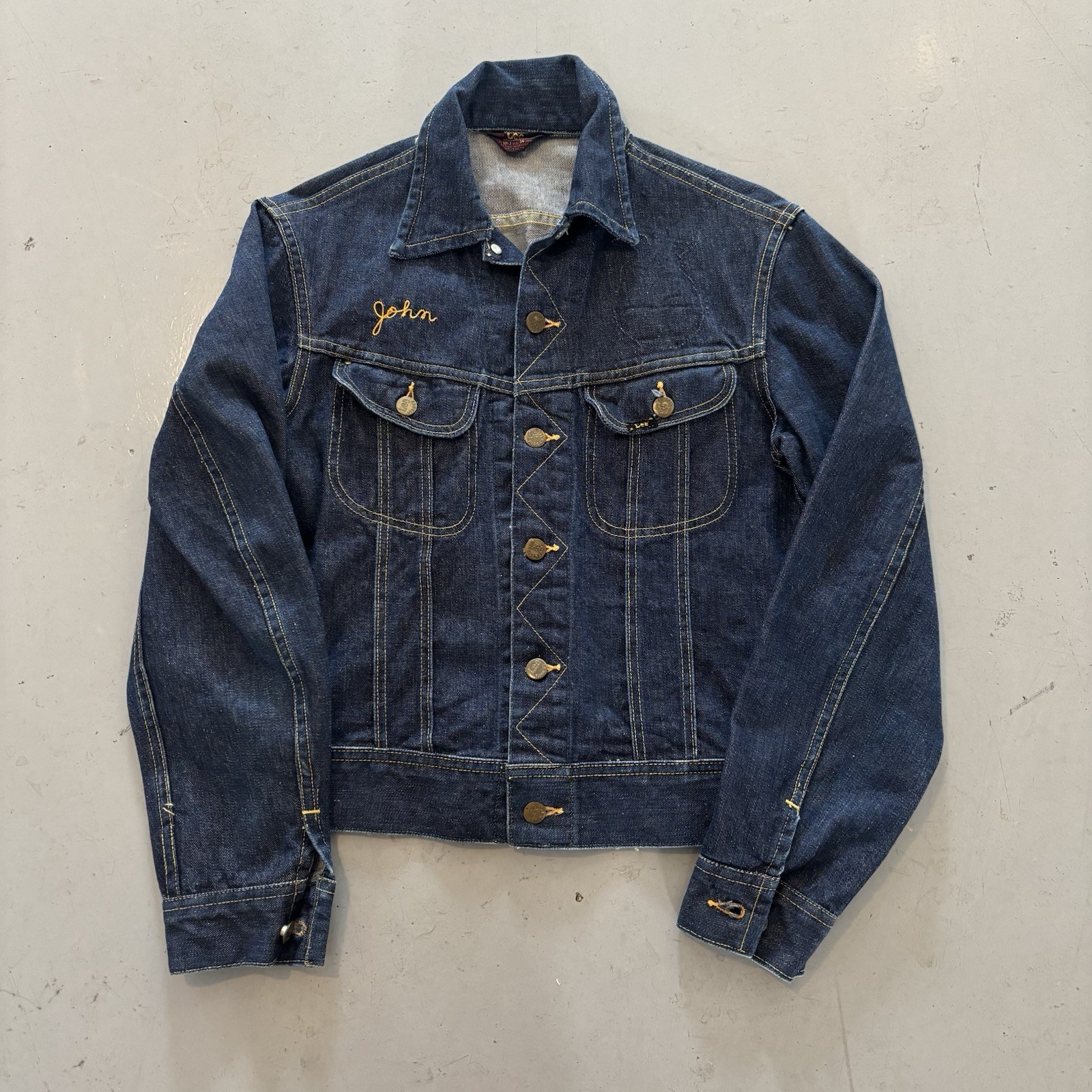 RARE dark vintage 1950’s lee 101-j denim trucker jacket chainstitched FFA size S RARE dark vintage 1950’s lee 101-j denim trucker jacket chainstitched FFA size S