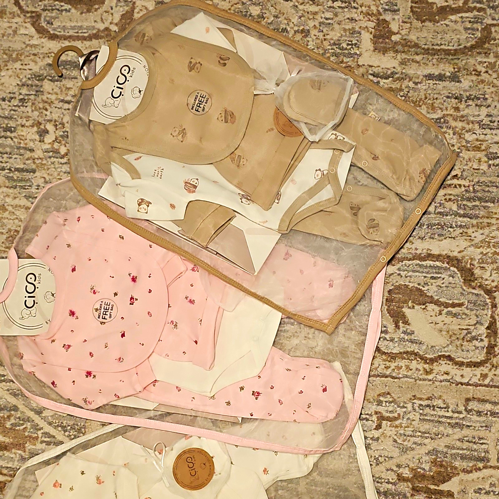 New Cicio baby gift set with matching clothes and accessories. Various sizes.