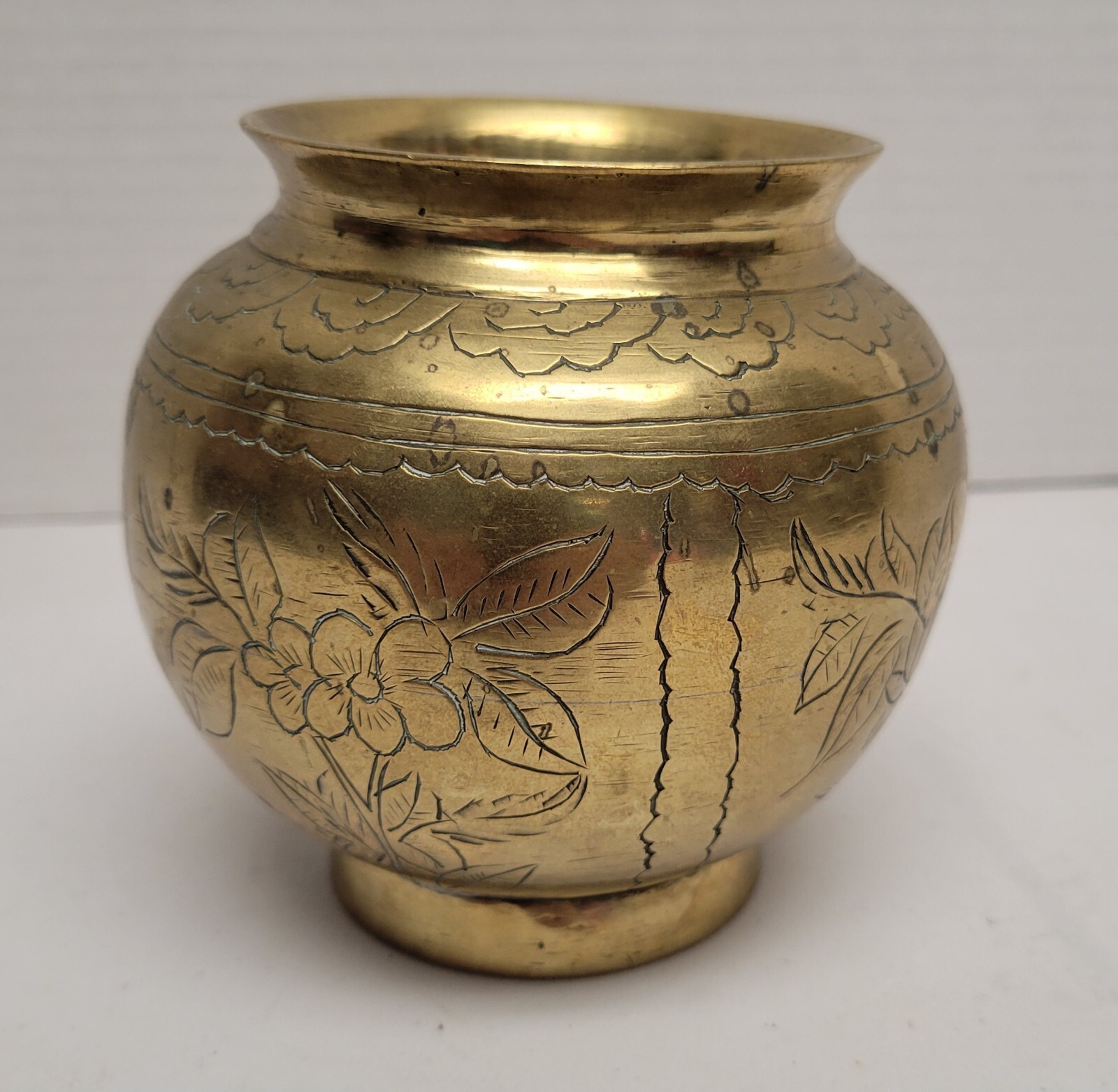 Vintage Brass Etched Pot 4\