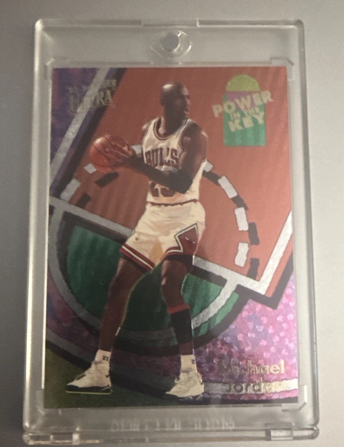 1993-94 Fleer Ultra Michael Jordan Power In The Key #2 SSP Insert Foil 1993-94 Fleer Ultra Michael Jordan Power In The Key #2 SSP Insert Foil
