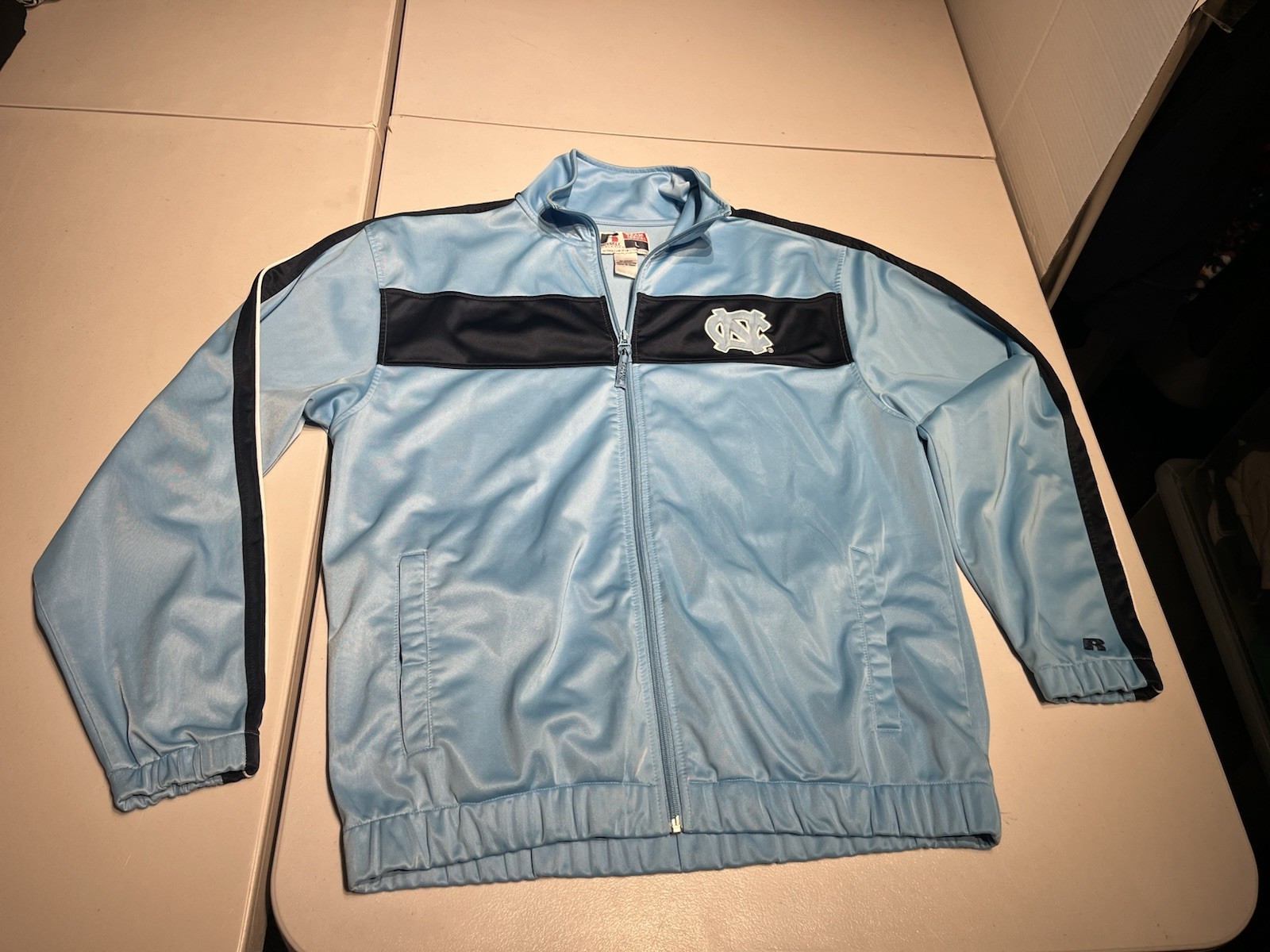 Tar Heels Jacket Men’s Large Russell Athletic North Carolina UNC Team Issue VTG Tar Heels Jacket Men’s Large Russell Athletic North Carolina UNC Team Issue VTG