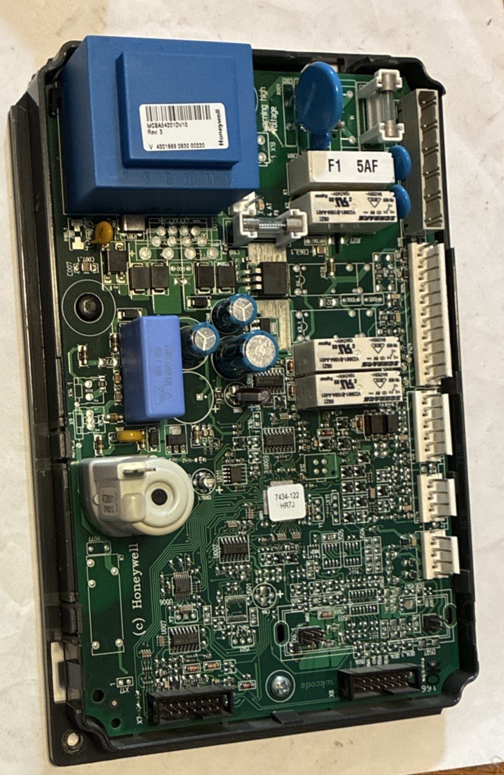 MCBA54201DV10 | Honeywell Boiler Main Control Board MCBA54201DV10 | Honeywell Boiler Main Control Board