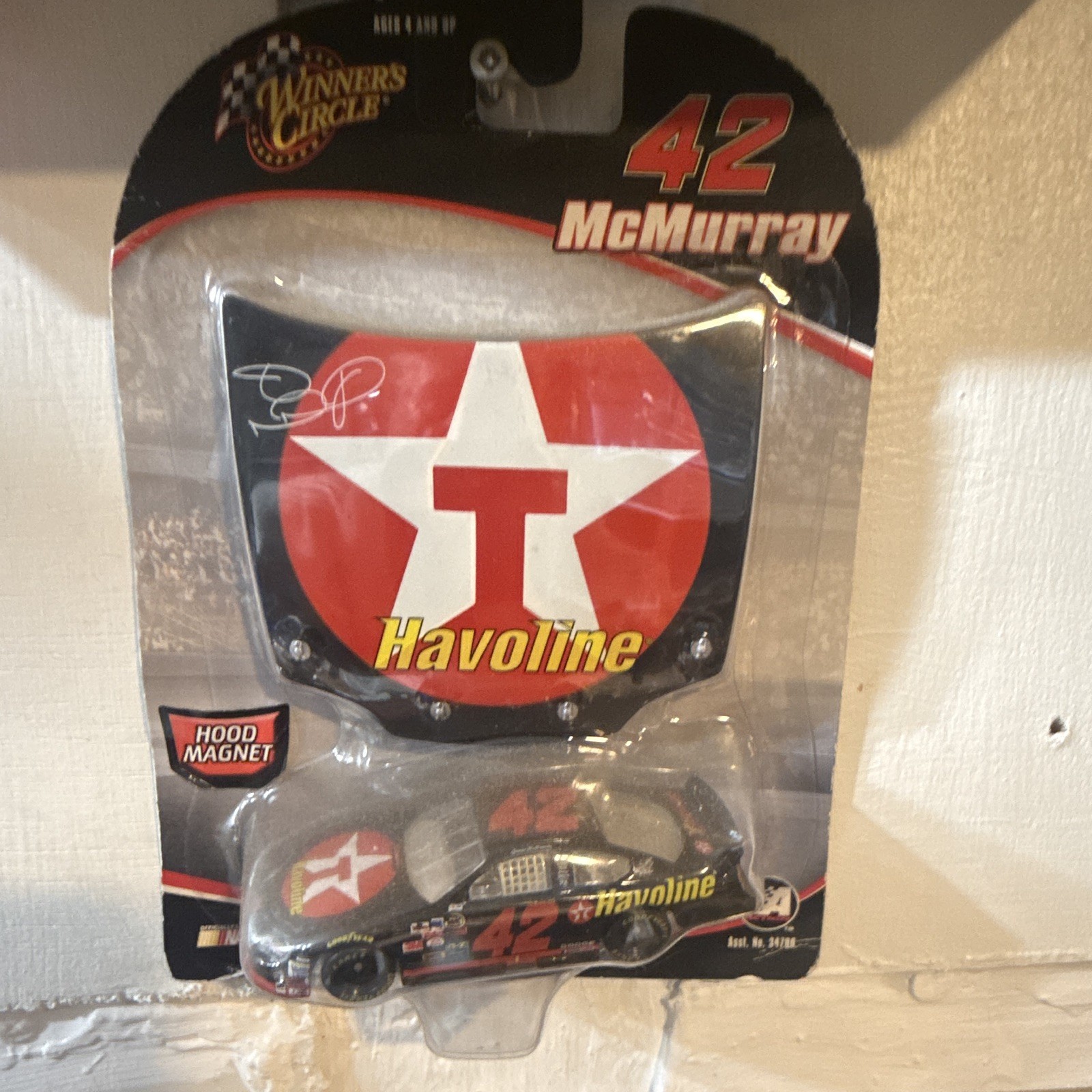 Winner\'s Circle NASCAR Jamie McMurray #42 Dodge 1:64 Diecast Hood Magnet 2004