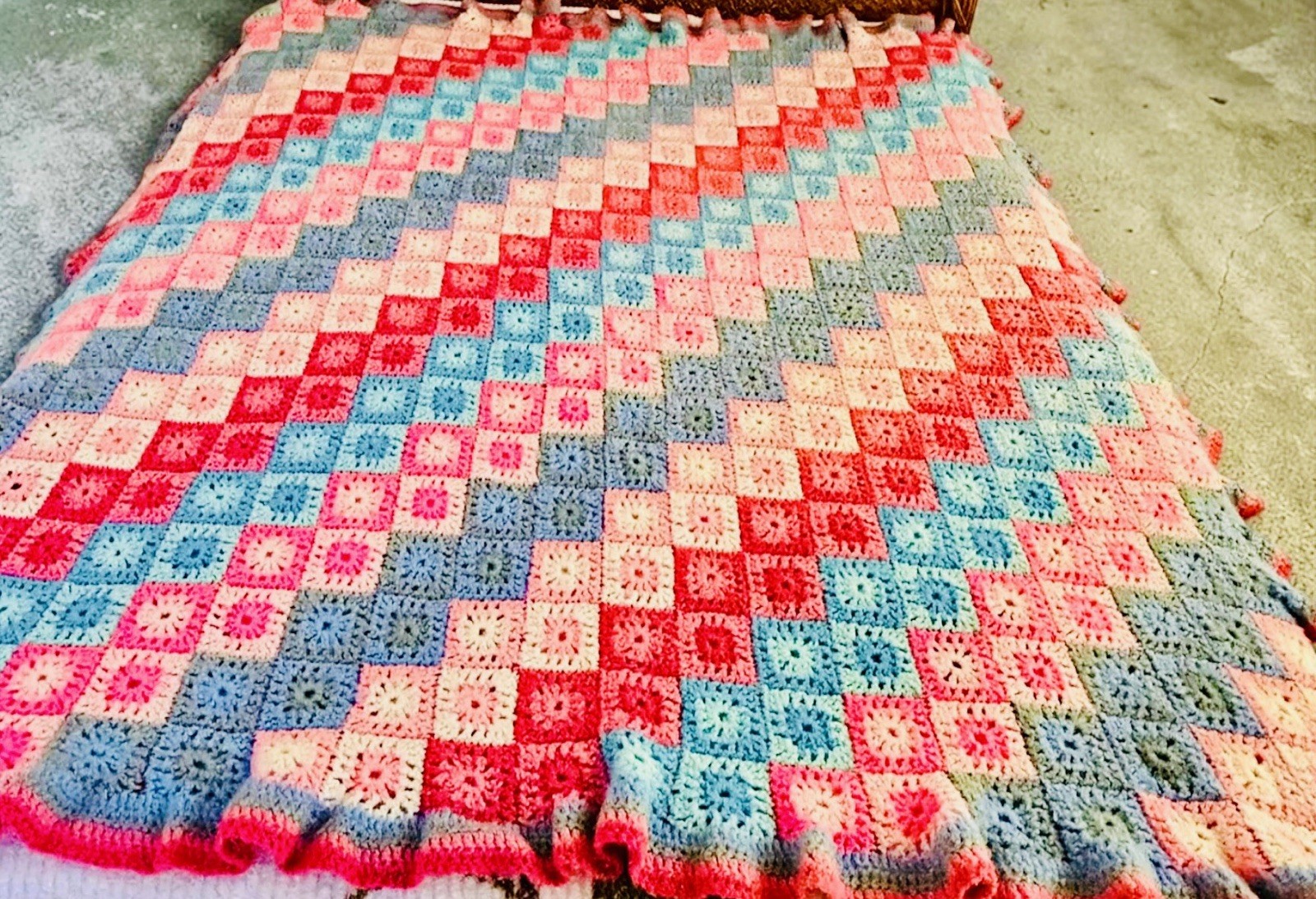 Vtg Crochet Granny Square Afghan Blanket 70x70 Colorful Scalloped Border Boho⁠