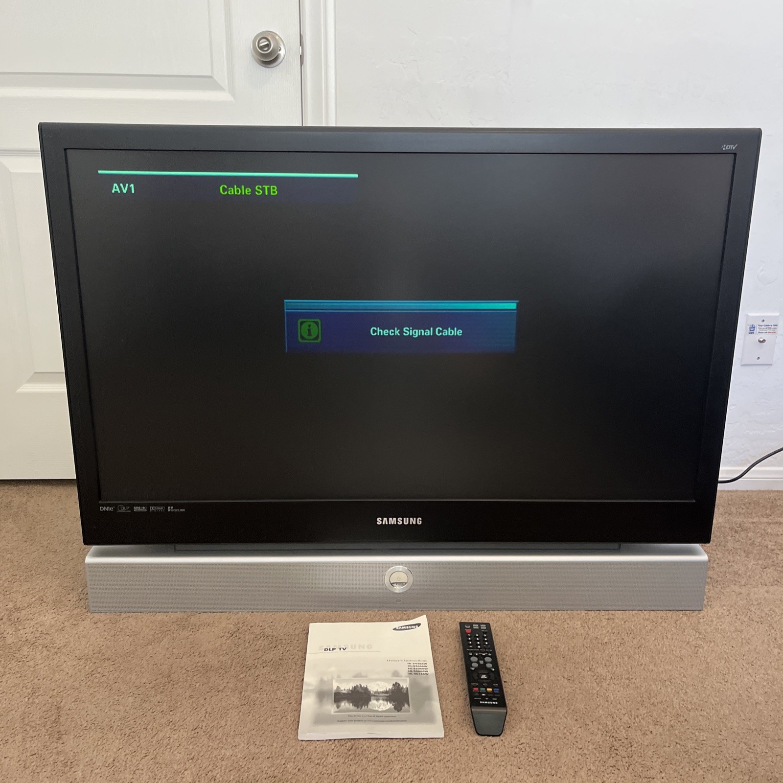 Samsung HL-S4266W Rear Projection TV Gaming Television Working Retro Tube RCA