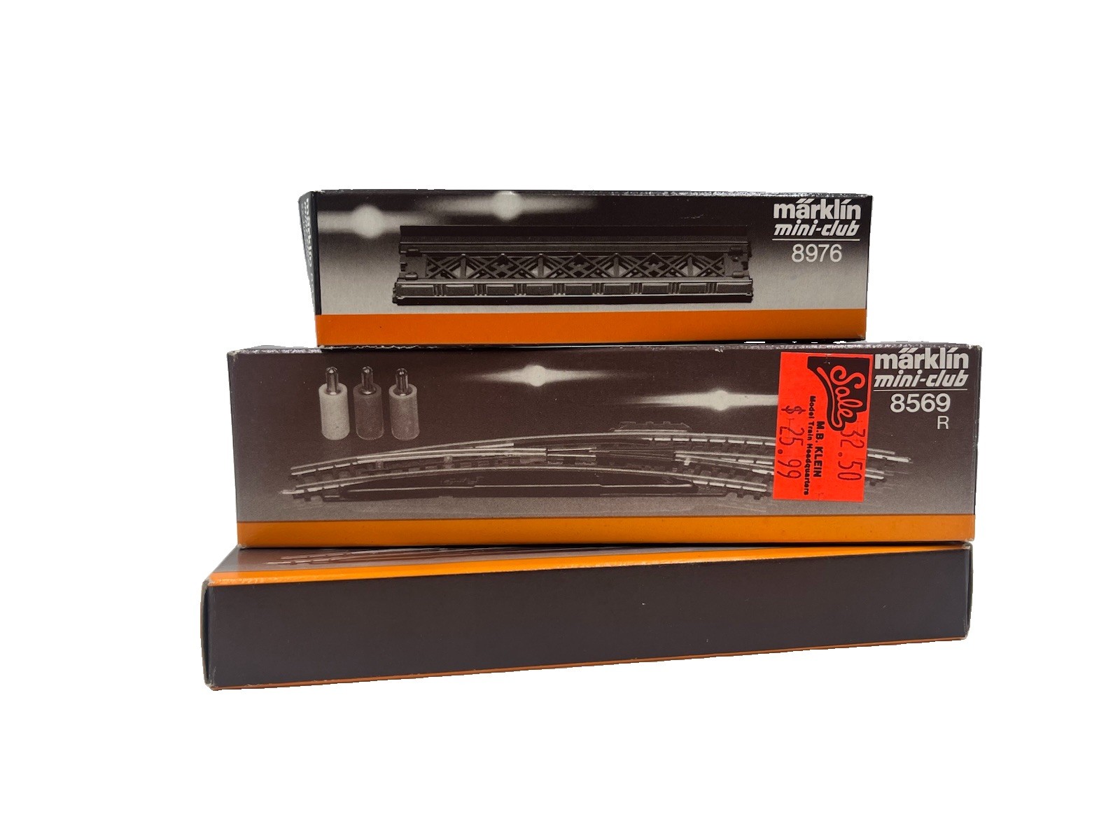 Marklin Mini Club 8569 Right Remote Turnout Set With 8976 Marklin Mini Club 8569 Right Remote Turnout Set With 8976