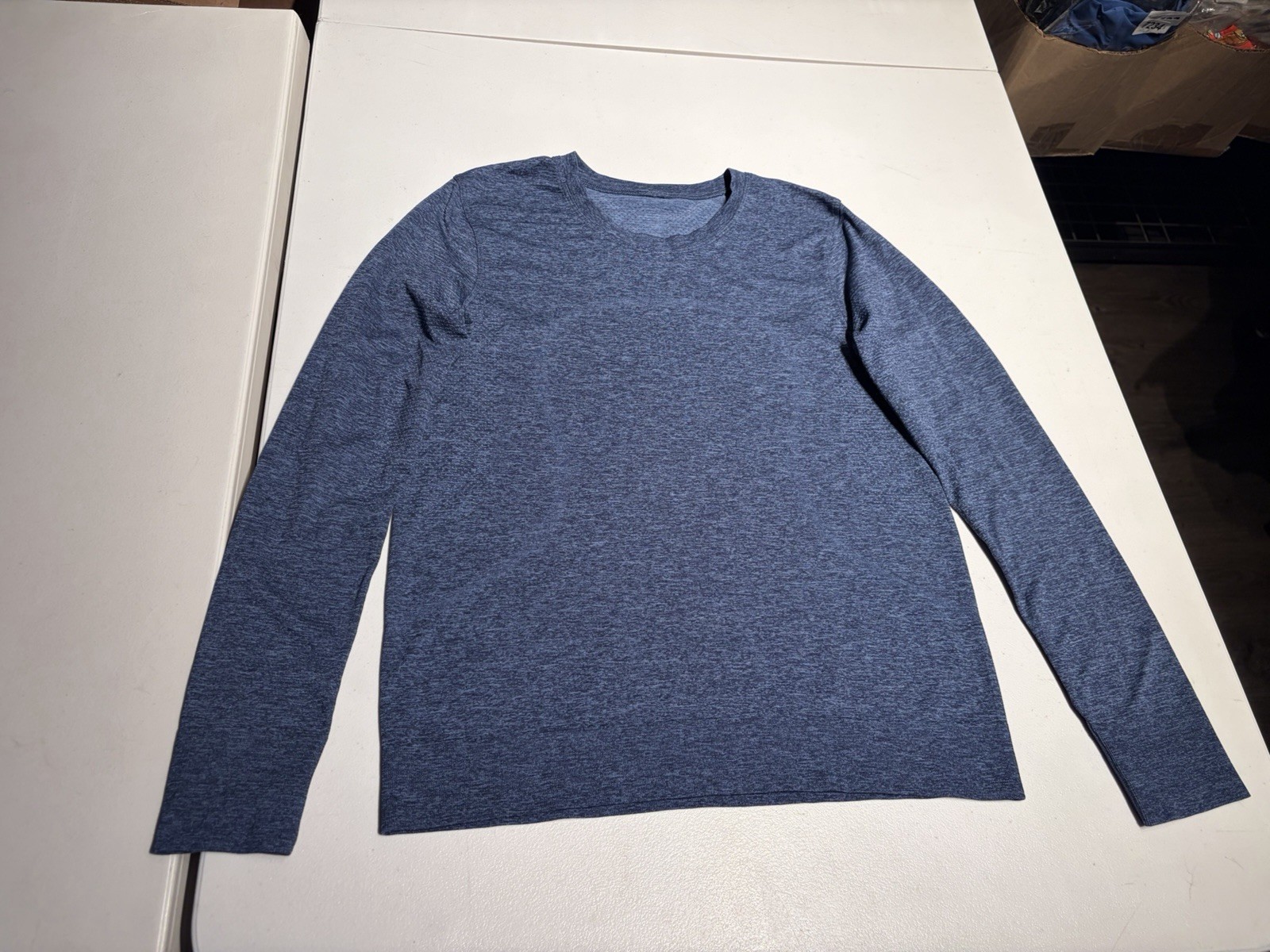 Lululemon Top Women\'s 6 Blue Swiftly Relaxed Tech LS Shirt Run Gym Yoga Lululemon Top Women\'s 6 Blue Swiftly Relaxed Tech LS Shirt Run Gym Yoga