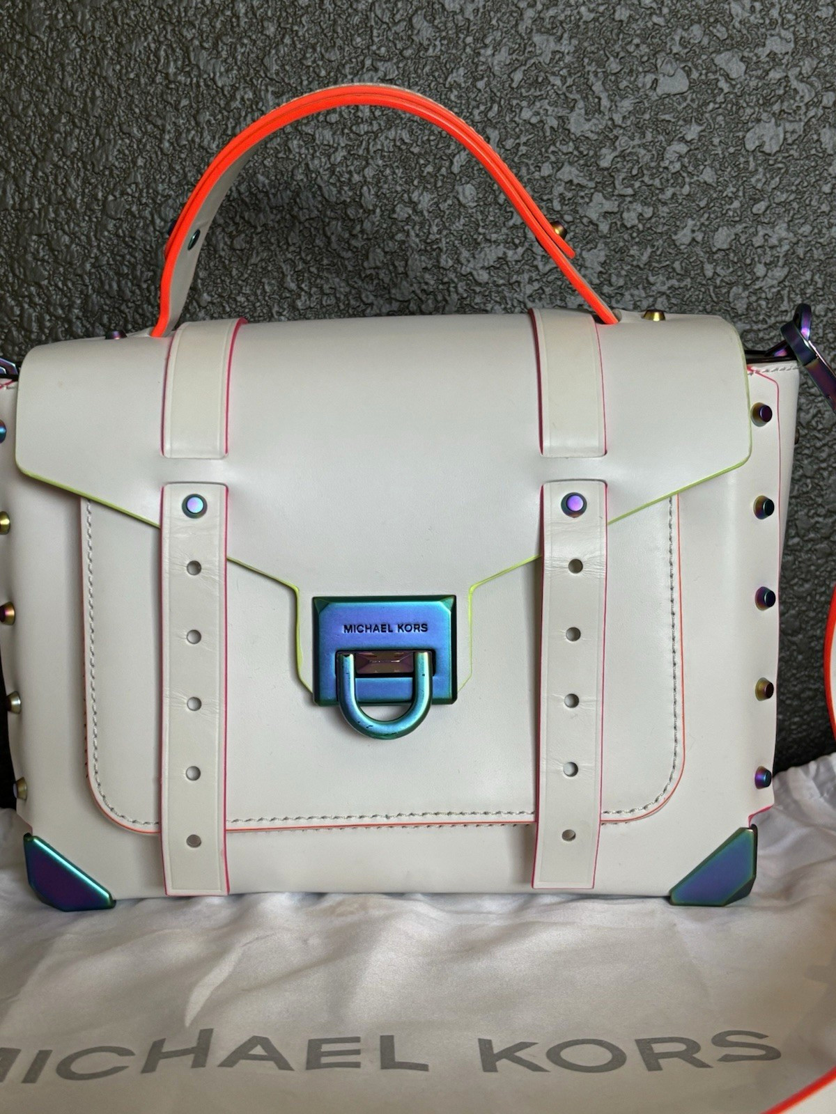 Michael Kors White Satchel Top Handle Turn Lock, Detachable Adjustable Strap Michael Kors White Satchel Top Handle Turn Lock, Detachable Adjustable Strap