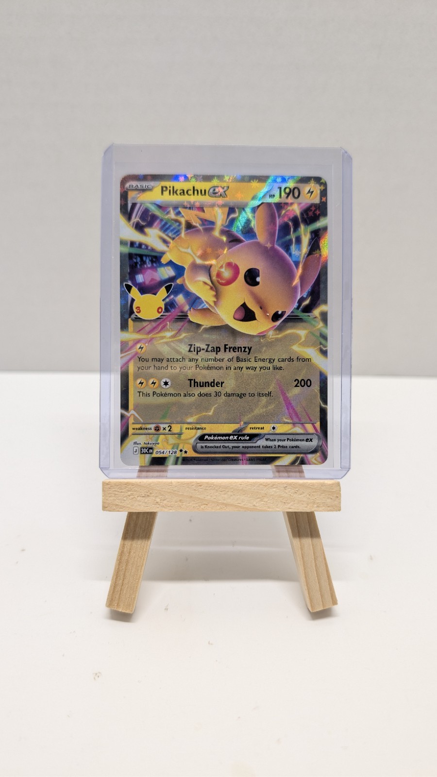 Pokémon TCG, Pikachu Ex 054/128 - 30th Celebration Pokémon TCG, Pikachu Ex 054/128 - 30th Celebration