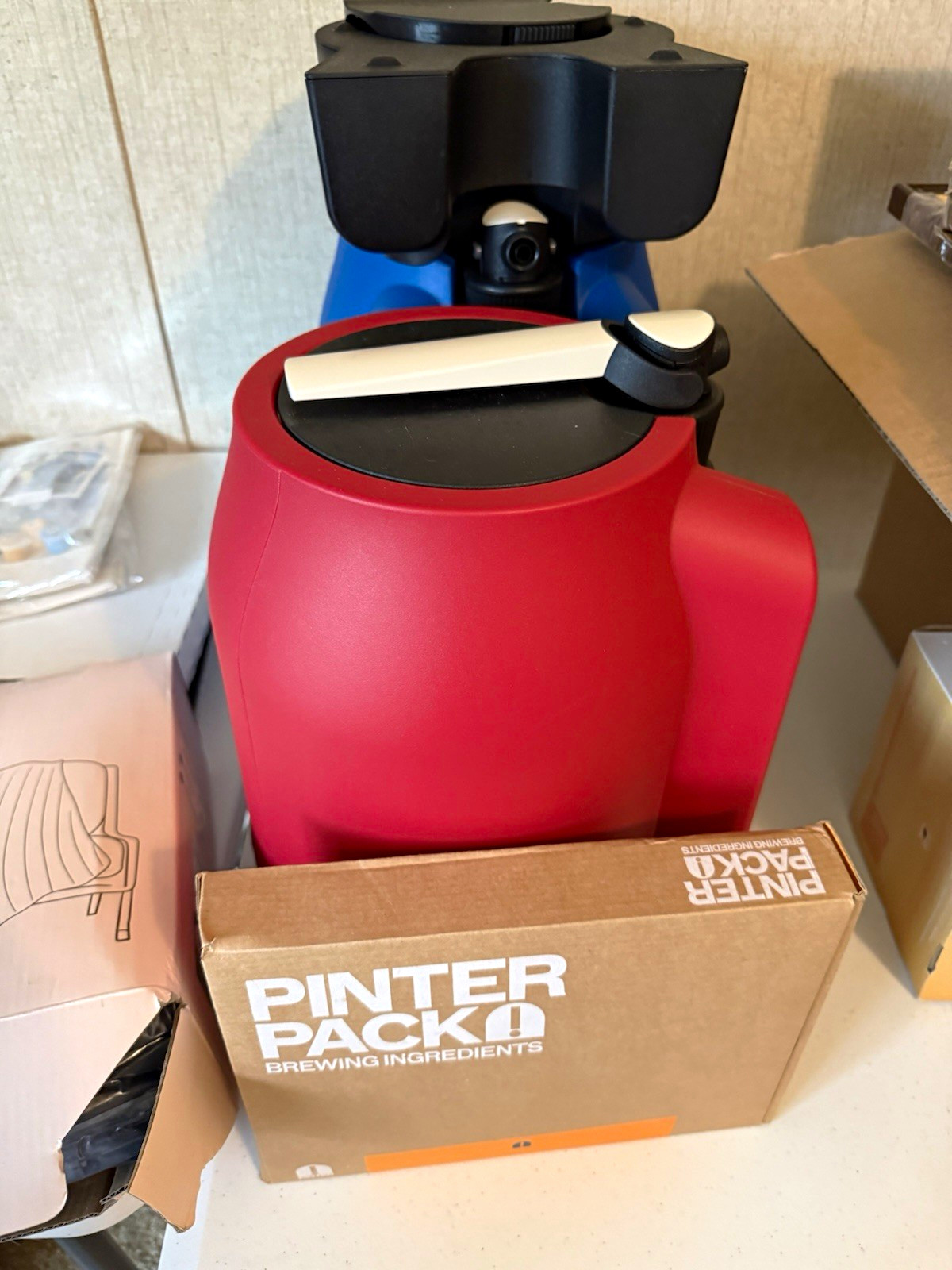 Pinter Beer Brewing Kit w/ Brewing Ingredients Pack - Final Product: Beer Pinter Beer Brewing Kit w/ Brewing Ingredients Pack - Final Product: Beer