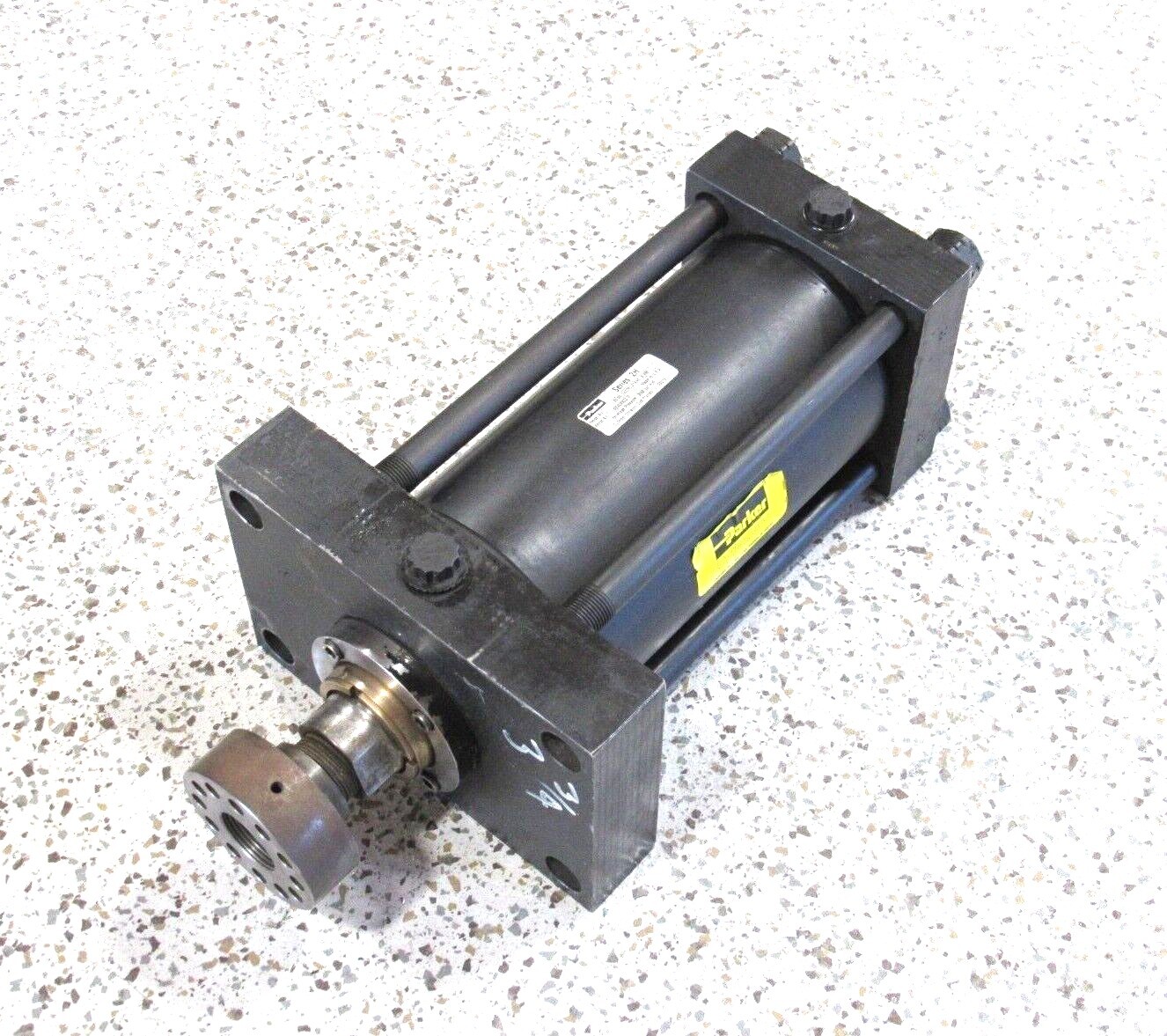 USED PARKER 05.00-CJJ2HLU14AC-8.000 CYLINDER 0500CJJ2HLU14AC8000 USED PARKER 05.00-CJJ2HLU14AC-8.000 CYLINDER 0500CJJ2HLU14AC8000