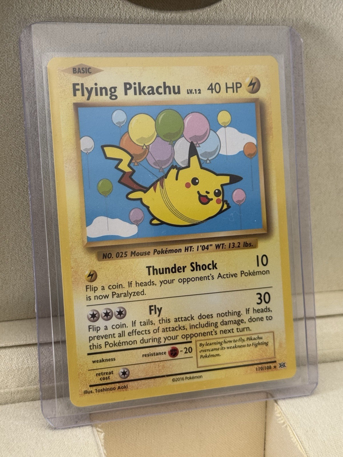 Flying Pikachu 110/108 Evolutions Regular Flying Pikachu 110/108 Evolutions Regular
