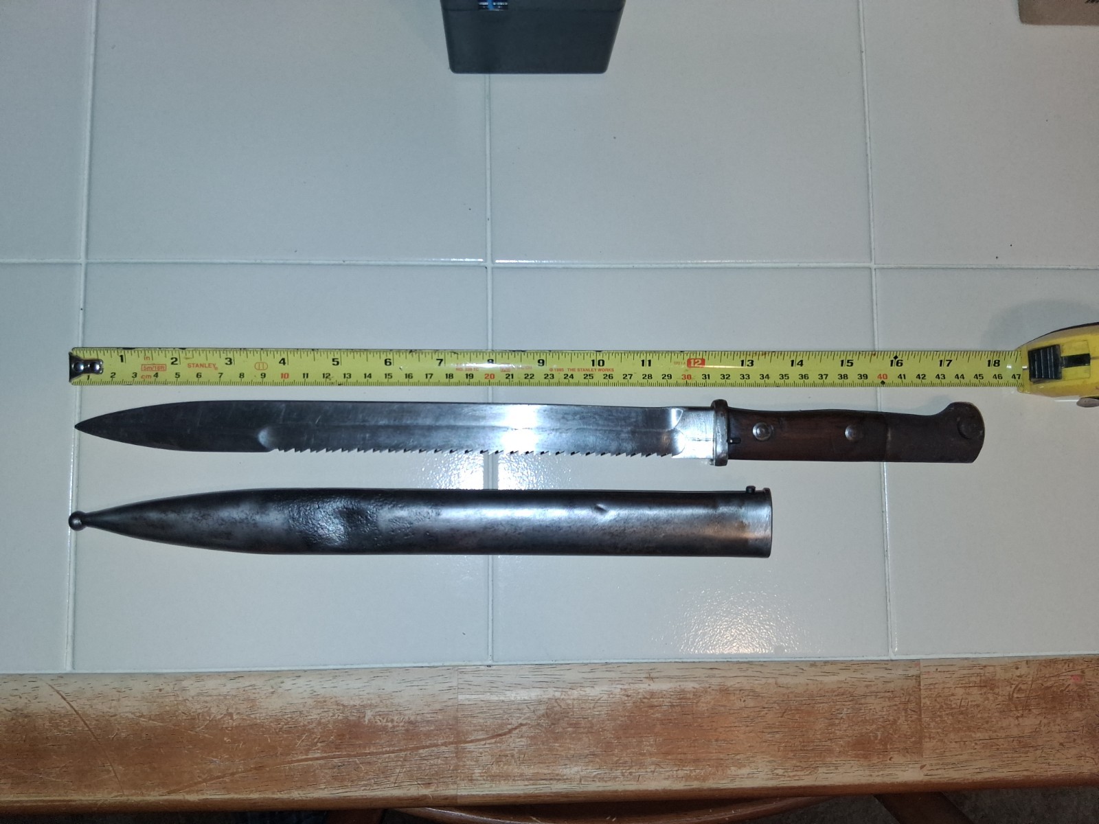 German WWI M1914 Bayonet, Sawback, Samson Werk with scabbard, Very Nice LQQK