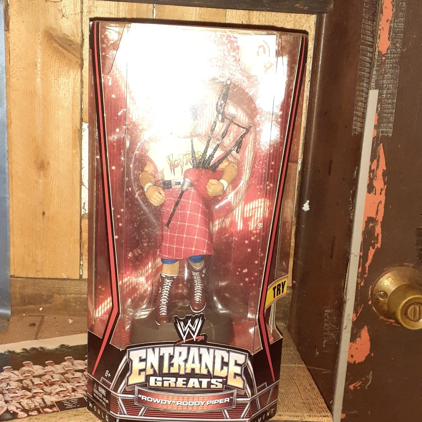 WWE Entrance Greats Rowdy Roddy Piper Action Figure Boxed Bagpipes Stand WWE Entrance Greats Rowdy Roddy Piper Action Figure Boxed Bagpipes Stand