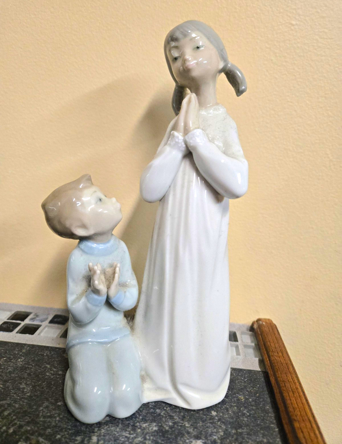 Lladró Porcelain Religious Figurine Praying Girl & Boy #5060 Signed Spain