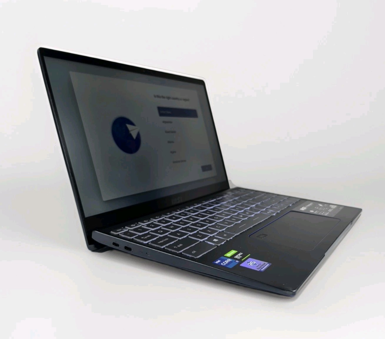 MSI Prestige 14 A11SCX MS-14C4 14” Core i7-1185G7 3.0GHz 16GB 512GB SSD Nividia 