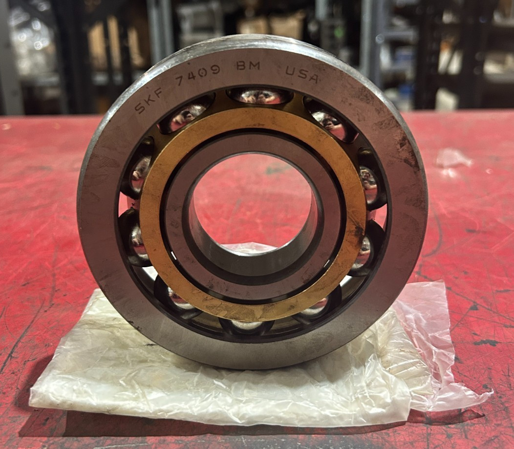 NEW IN BAG SKF SINGLE ROW ANGULAR CONTACT BALL BEARING 7409BM