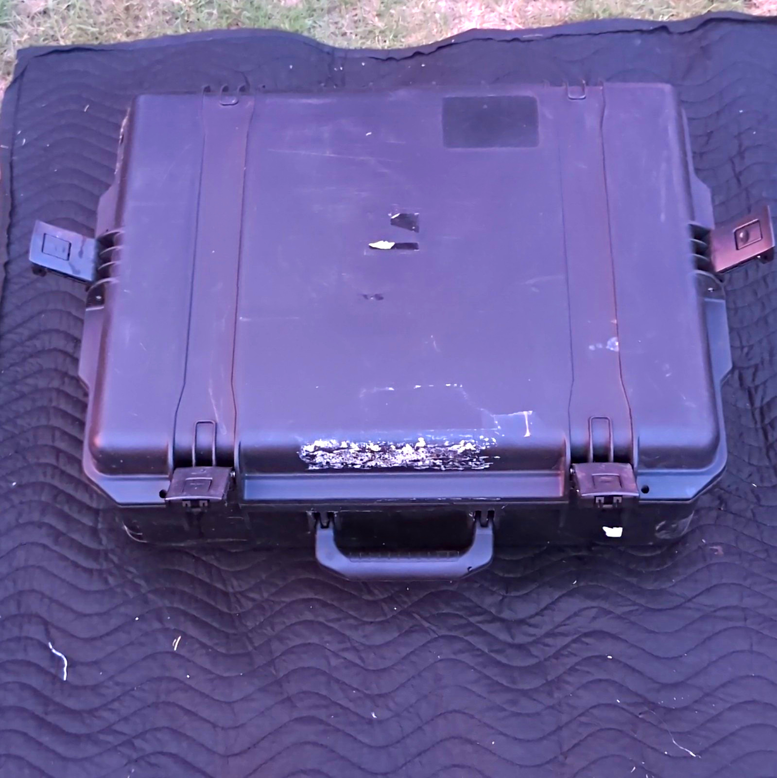 Pelican Storm Case iM2300 Watertight Hard Shell Protective Equipment Case - Used Pelican Storm Case iM2300 Watertight Hard Shell Protective Equipment Case - Used
