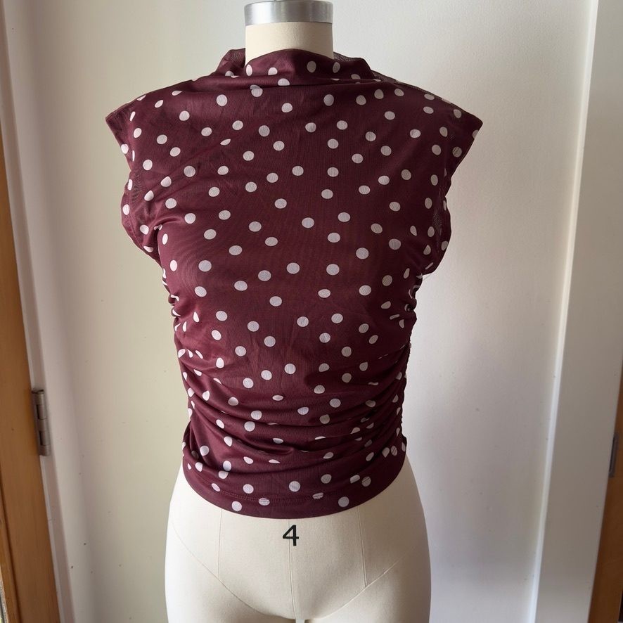 NWT Maeve Anthropologie Burgundy Polka Dot Mesh Ruched Mock Neck Sleevess Top-XS