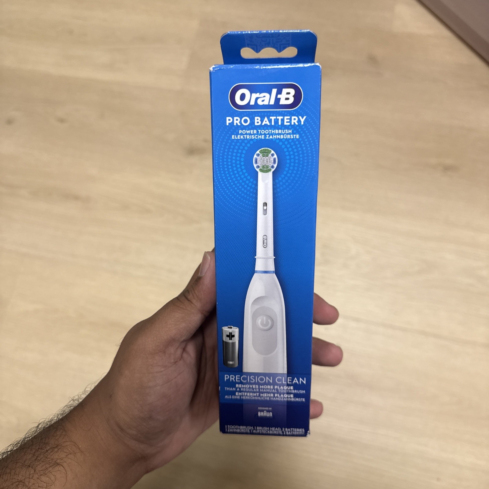 Oral-B Pro Battery Precision Clean Electric Toothbrush, Blue/White (BRAND NEW) Oral-B Pro Battery Precision Clean Electric Toothbrush, Blue/White (BRAND NEW)
