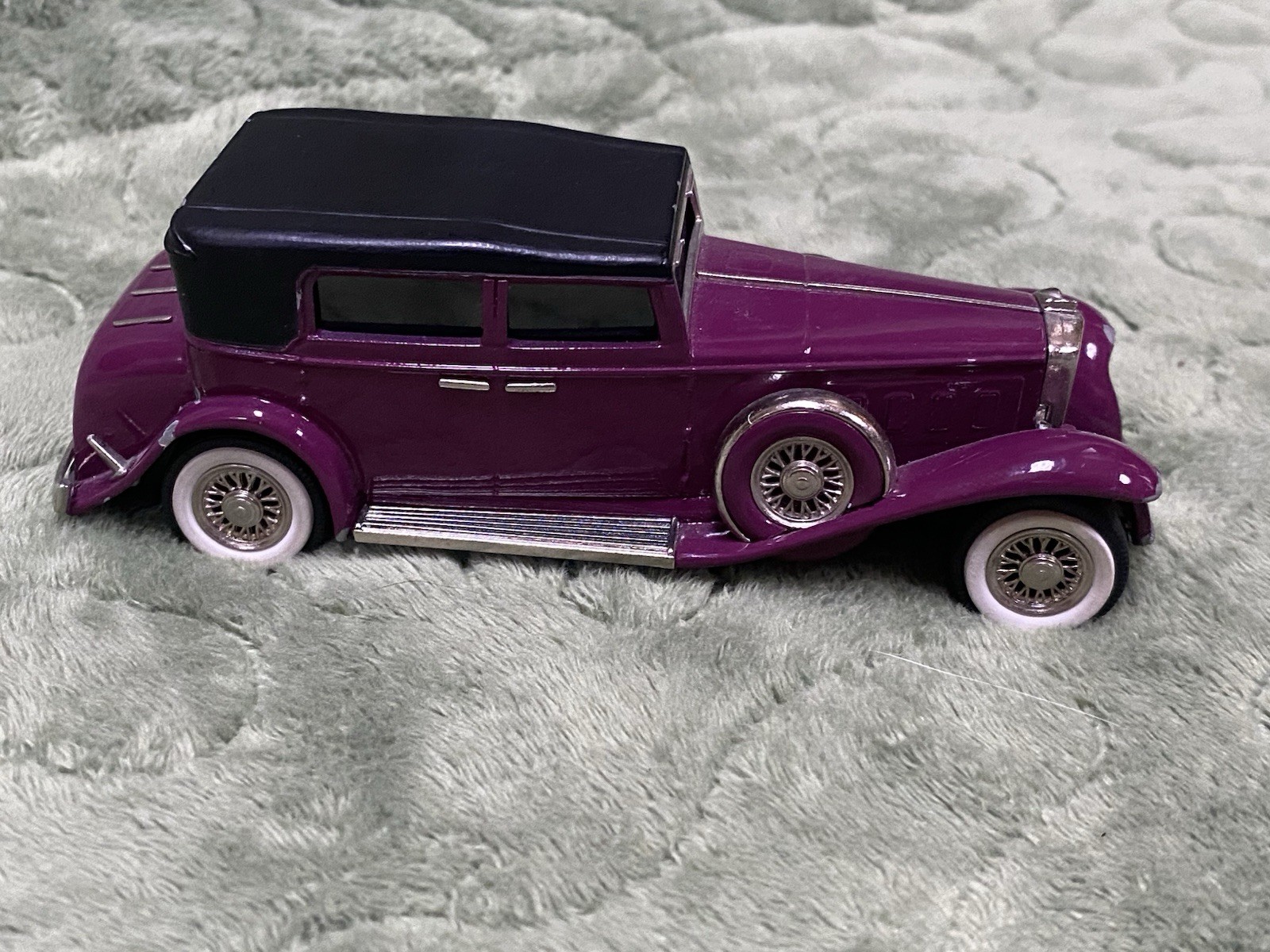 Brooklin Models 1/43 Scale CBT15, 1931 Marmon Sixteen 4Dr Conv Sedan Purple READ Brooklin Models 1/43 Scale CBT15, 1931 Marmon Sixteen 4Dr Conv Sedan Purple READ