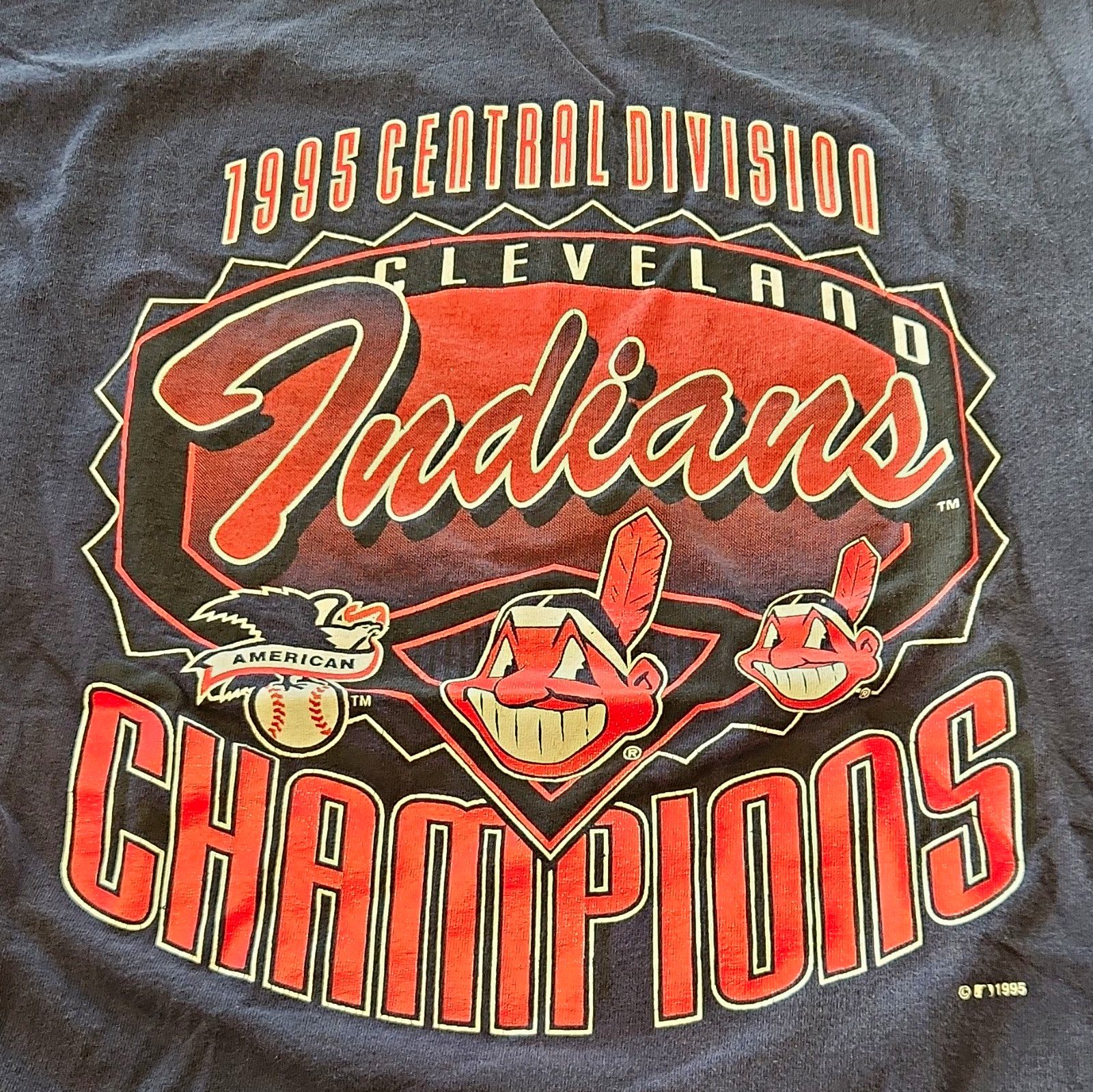 Cleveland Indians Vintage T-Shirt 1990s/1995 MLB Baseball, Size L Cleveland Indians Vintage T-Shirt 1990s/1995 MLB Baseball, Size L