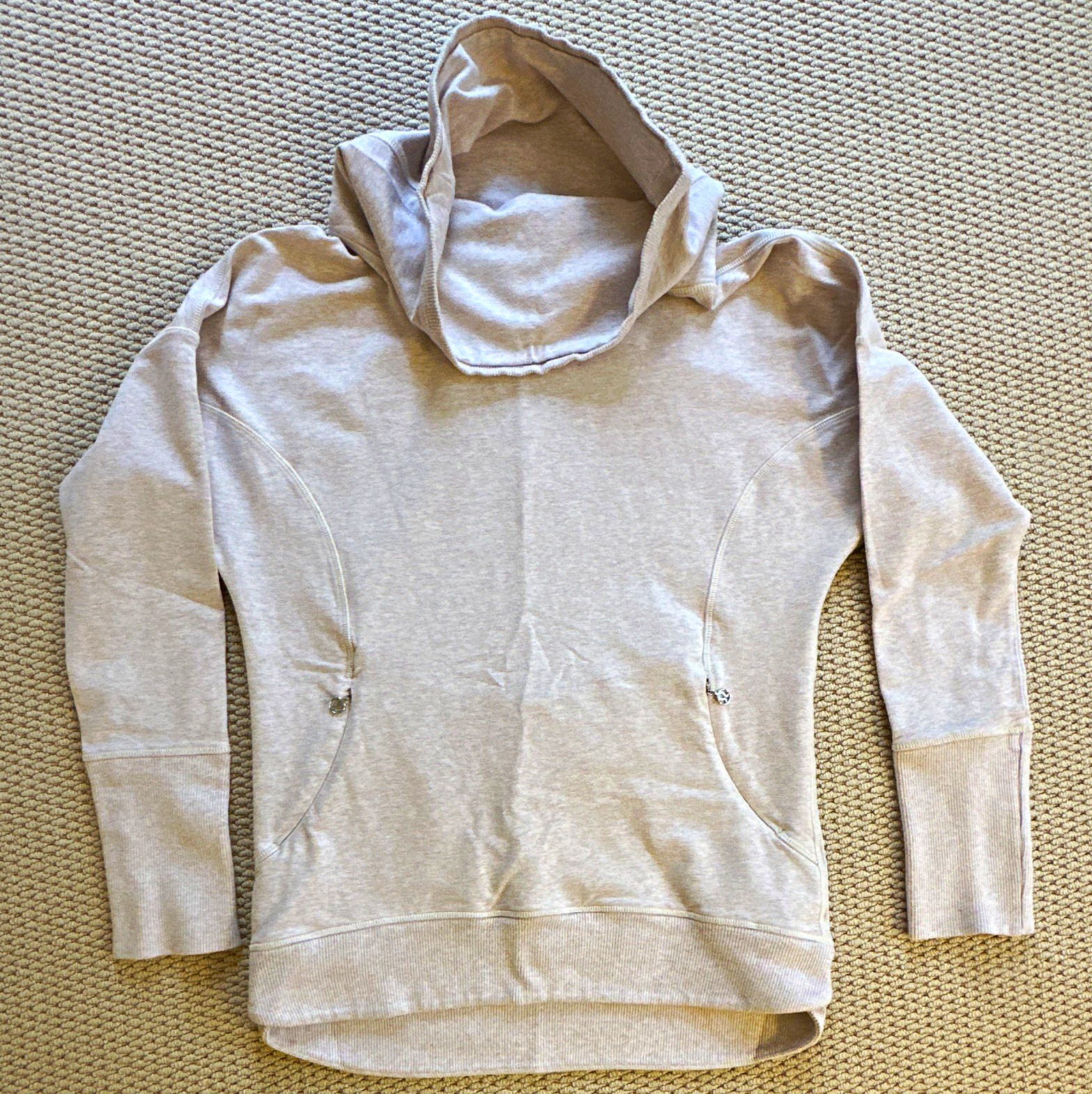 Lululemon Women\'s 6 Beige Pullover Logo Pockets Cotton Blend Lululemon Women\'s 6 Beige Pullover Logo Pockets Cotton Blend