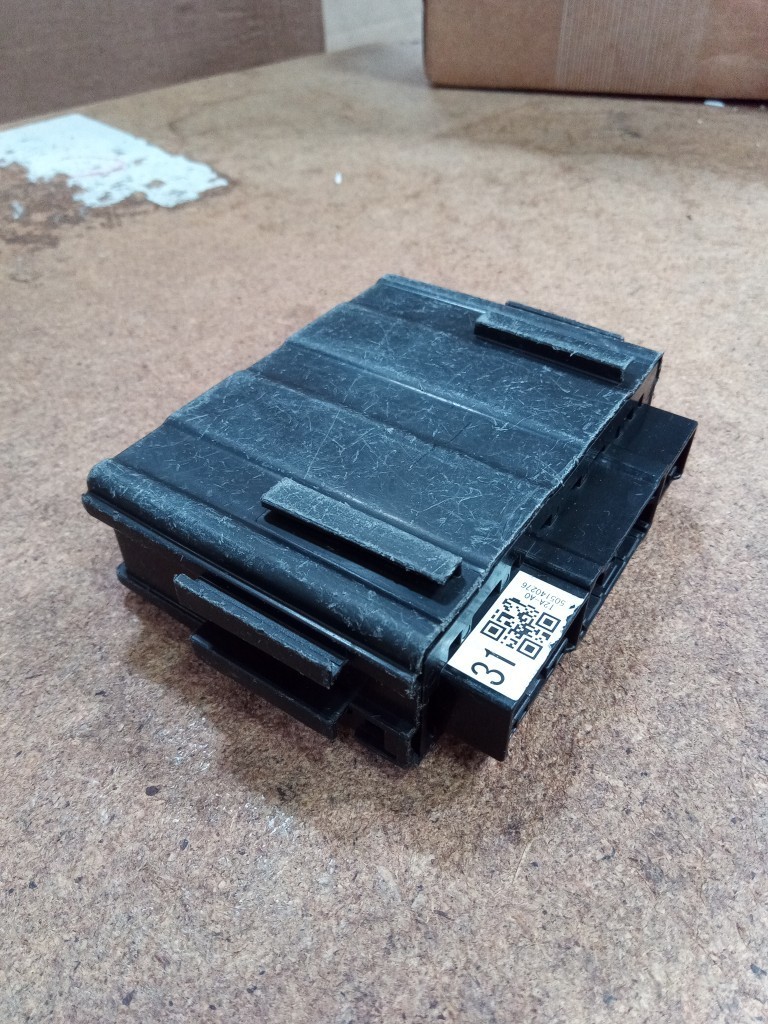 USED OEM Relay Module for 2013-2017 Honda Accord 2.4L LX Sport SE 38830-T2A-A01