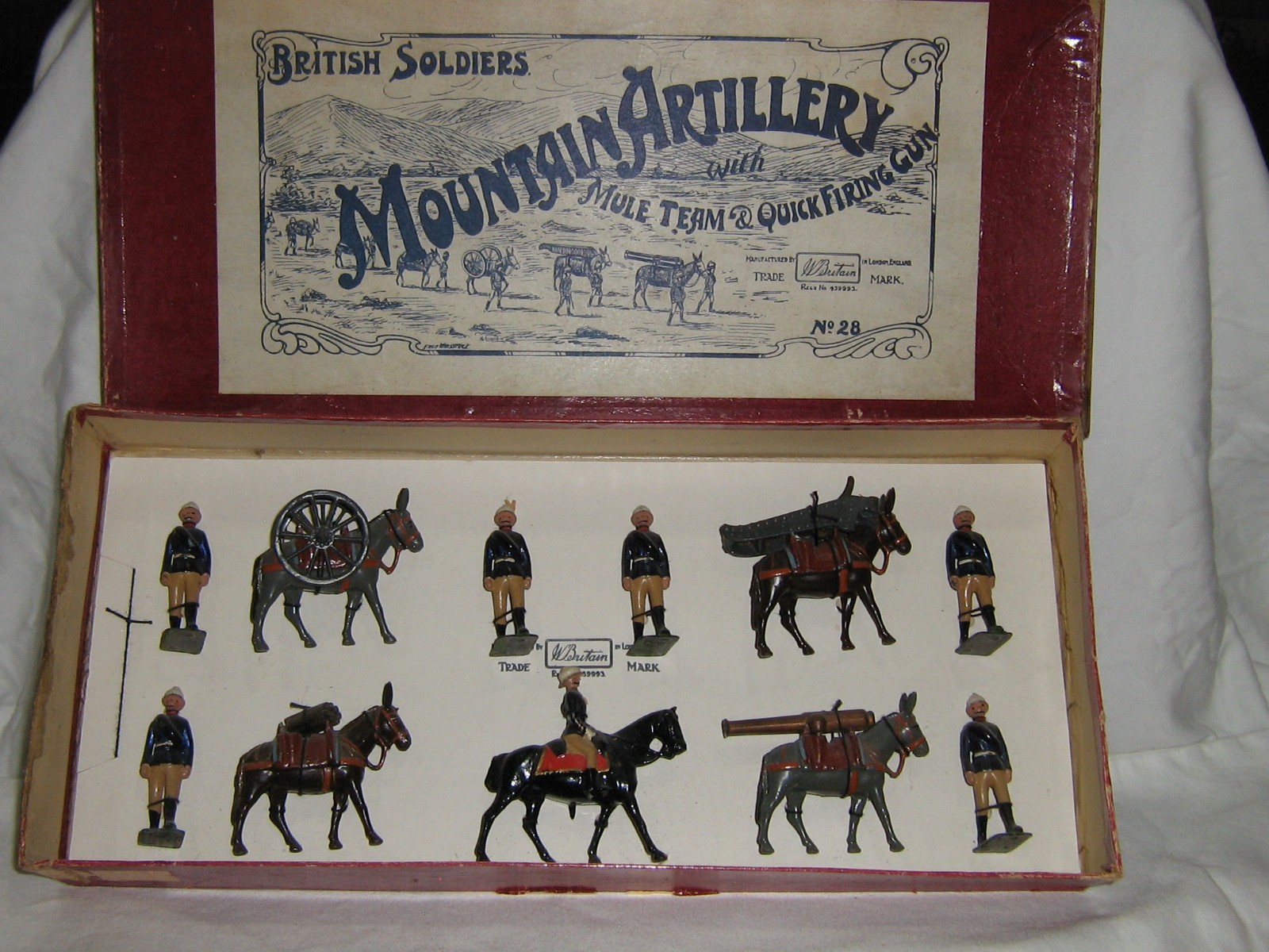 VTG BRITAINS MOUNTAIN ARTILLERY WITH MULE TEAM & QUICK FIRING GUN SET#28 BOXED VTG BRITAINS MOUNTAIN ARTILLERY WITH MULE TEAM & QUICK FIRING GUN SET#28 BOXED