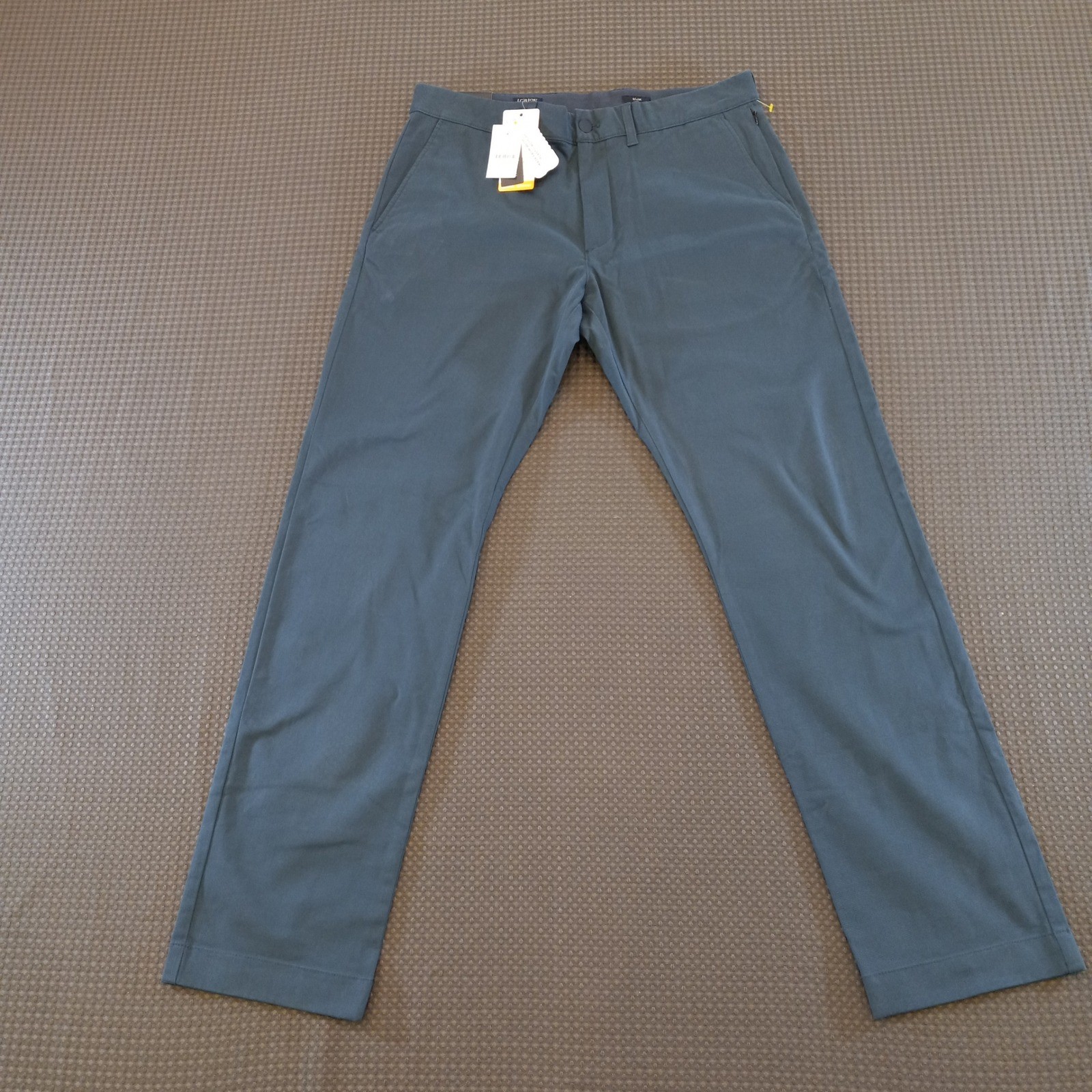 J.Crew Thompson TruTemp365 Chino Slim Fit Pants Blue Retail $89.50 J.Crew Thompson TruTemp365 Chino Slim Fit Pants Blue Retail $89.50