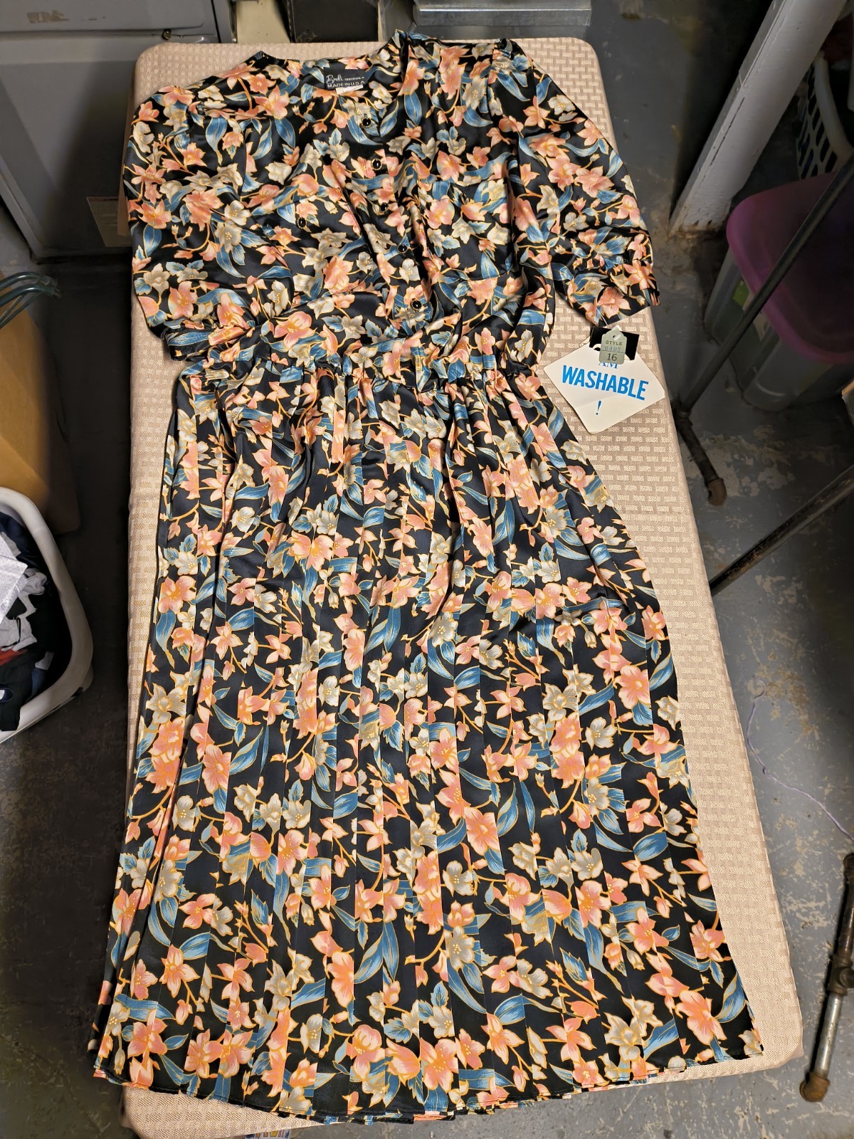 VTG 80s Breli Originals NWT Floral Pleated Midi Dress Size 16 Black Peach Blue VTG 80s Breli Originals NWT Floral Pleated Midi Dress Size 16 Black Peach Blue