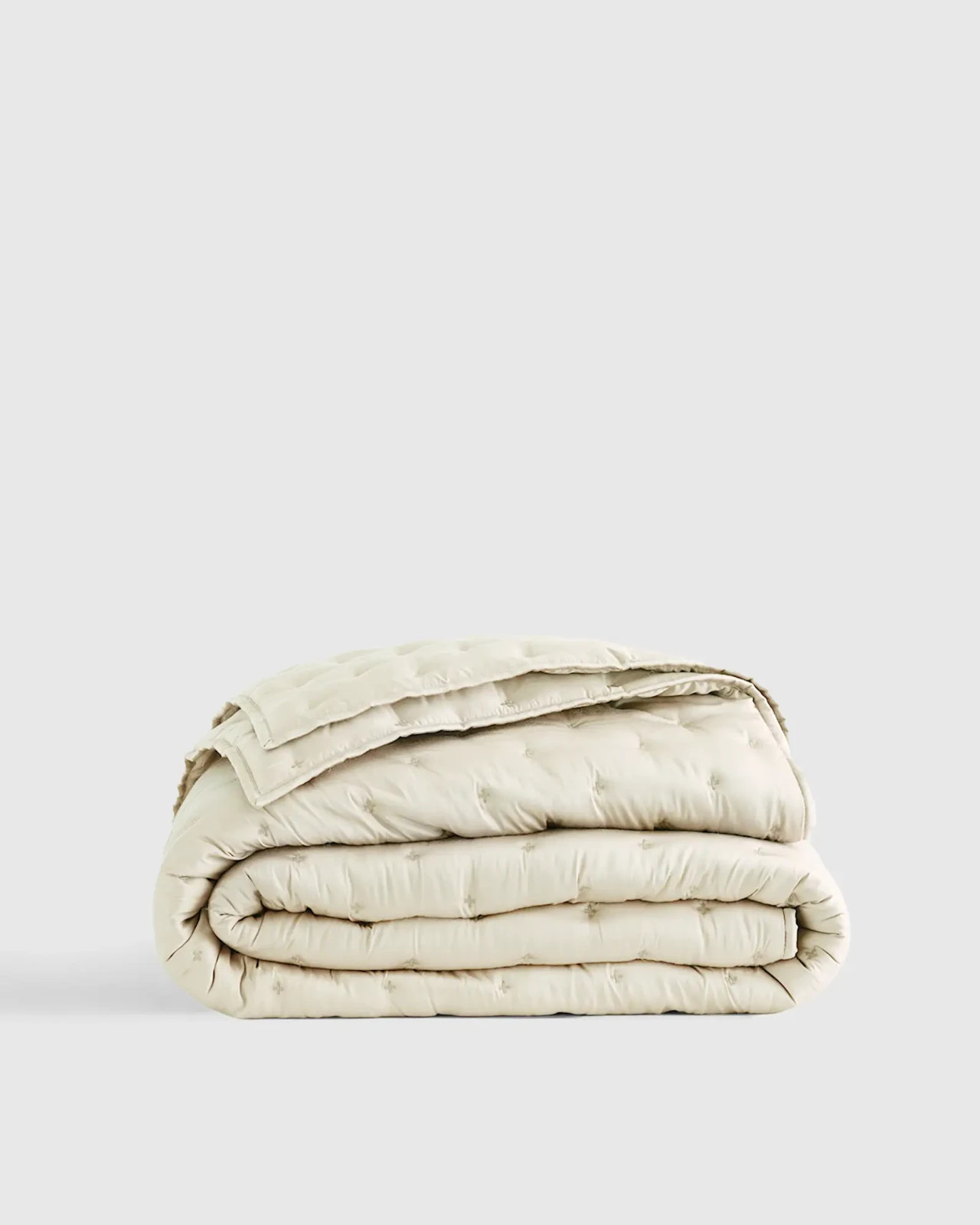 Quince 100% Organic Bamboo Visscose Dream Quilt in Ivory King/Cal King NWOT