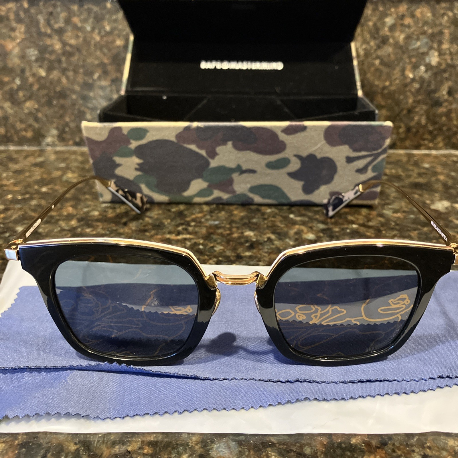 BAPE x Mastermind Limited Edition Sunglasses BMJ005 Black/Gold skull& crossbones