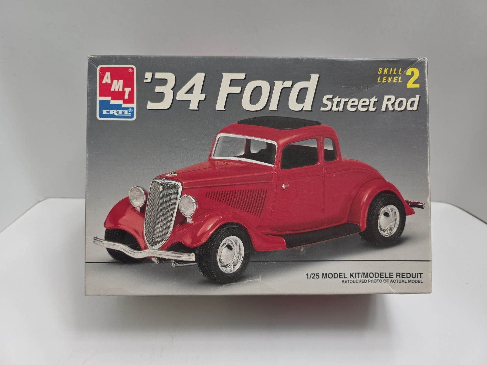 AMT/Ertl \'34 1934 Ford Street Rod 1:25 6686 Model *SEALED BAGS* AMT/Ertl \'34 1934 Ford Street Rod 1:25 6686 Model *SEALED BAGS*