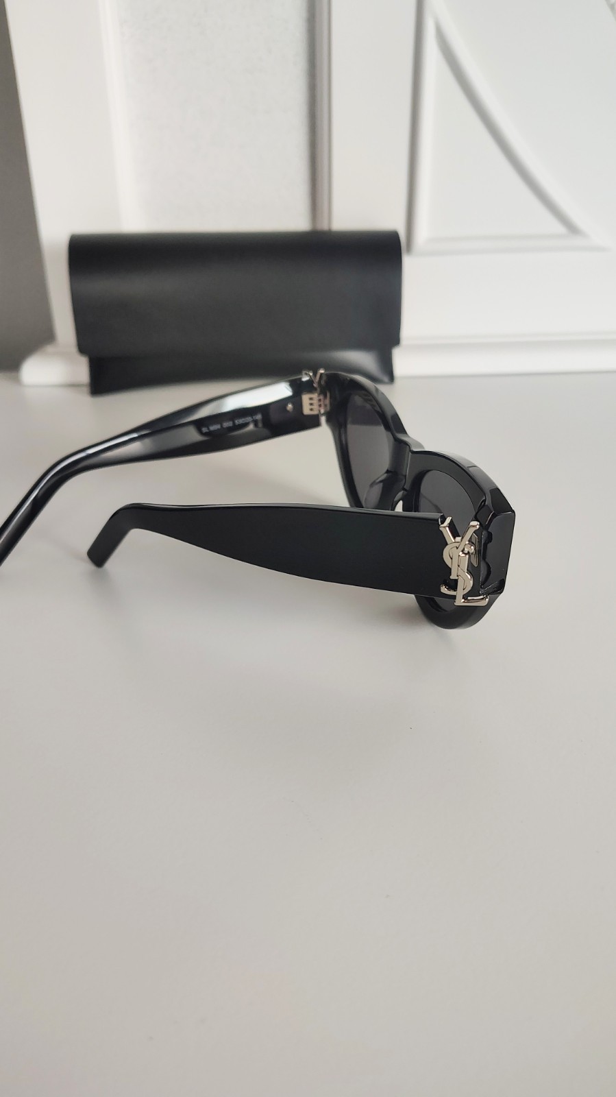 SALE Women\'s SAINT LAURENT YSL SL M94 002 Silver Logo Sunglasses SALE Women\'s SAINT LAURENT YSL SL M94 002 Silver Logo Sunglasses