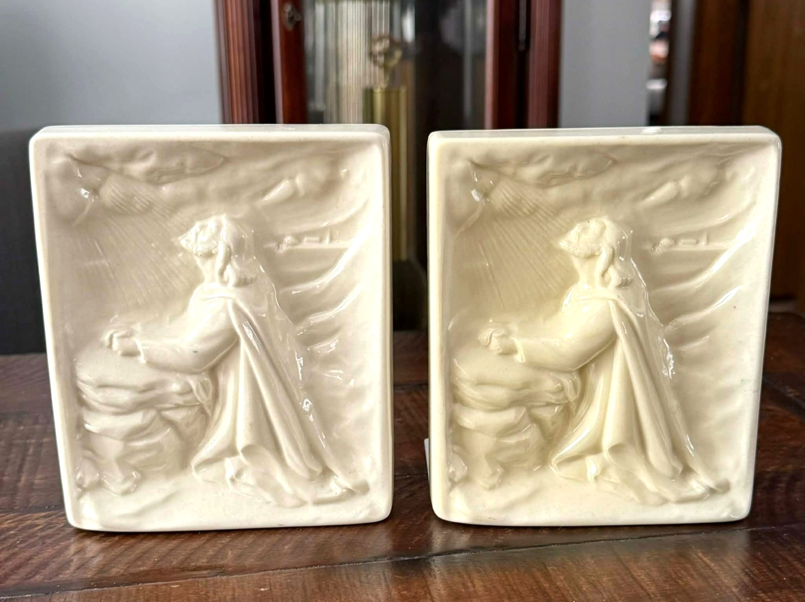 Jesus Christ Book Ends Ceramic Praying at Gethsemane White Vtg Christian Art Jesus Christ Book Ends Ceramic Praying at Gethsemane White Vtg Christian Art
